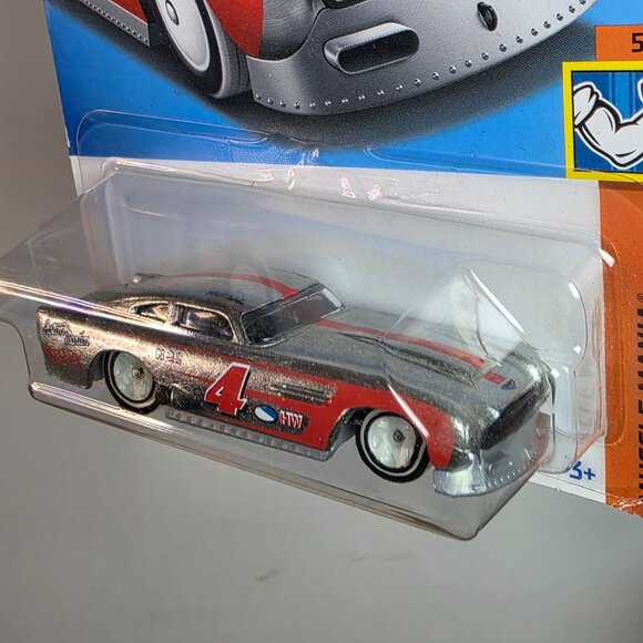 Hot Wheels Die-Cast Car Collection: 68 Lotus Type 49 Dimachinni Veloce & Aston M - Picture 9 of 16
